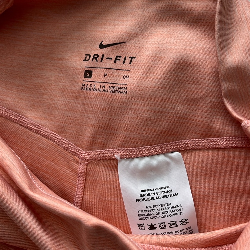 Nike// Peach Leggings Size small - Picture 5 of 12